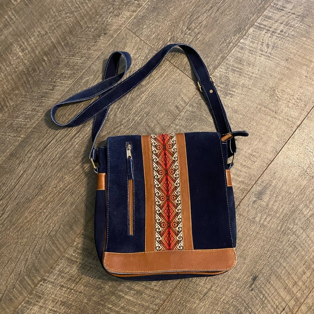 Minga Fair & Square Leather Purse Crossbody Ecuador Boho Western Hippie